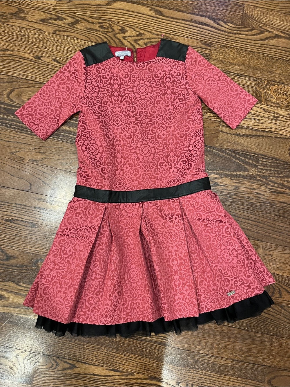 Guy Laroche Red-Pink Damask Dress with Black Shoulder Accent 44(12) vtg